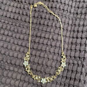 Silver and blue stone necklace with extender